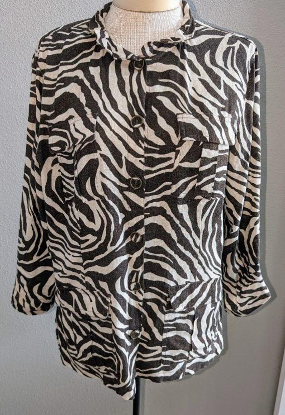 Chicos Zebra Animal Print Linen Blend Button Pockets Roll Tab Sleeve Jacket Sz S